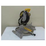 DeWalt Compound Miter Saw