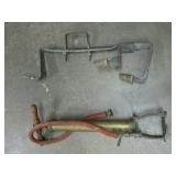 Sprayer & Insulator Hanger