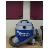 Shop-Vac With Detachable Blower