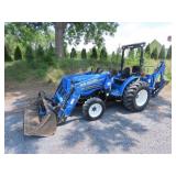 New Holland Workmaster 25 Tractor Loader Backhoe