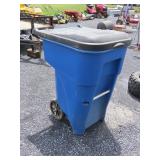 Rubbermaid Brute Rollout Trash Can