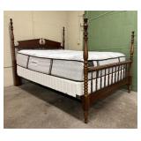 Traditional Four Poster Bed with Mattress & Box