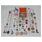 Selection of Jewelry & Collectibles