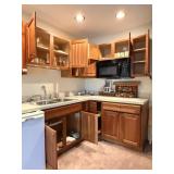 Kitchen Glassware, Mugs, and Decor