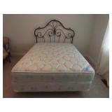 Full Size Bed With Metal Headboard