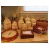 Kitchen Decor And Baskets