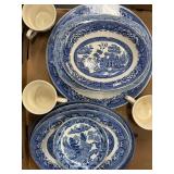 Blue Willow Dinnerware Assortment