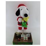 Peanuts Christmas Decor