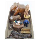 Animal Figurines And Memo Holders