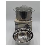 Calphalon Stockpot and Mixing Bowls