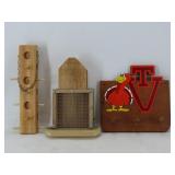 Pine Virginia Tech Hat Rack and Bird Feeders