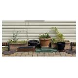 Outdoor Planters & Umbrella Bases