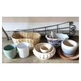 Garden Planters & Metal Wall Rack