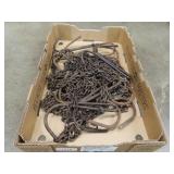Trapping Chains And Drag Hooks