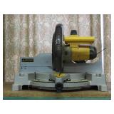 DeWalt DW705 Compound Miter Saw