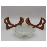Fire King Bakeware And Pyrex Stands