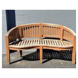 Gotic Teak Extension Table And Four Chairs