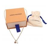Louis Vuitton Flower Charmy Pearl Necklace