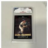 2007 Topps #7 Mickey Mantle Card