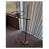 Metal Stand-Up Lamp