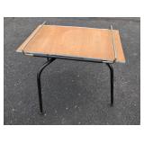 Metal & Woodï¿½ Table