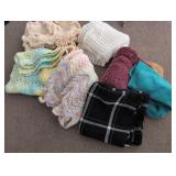 Knit Blankets & Throws