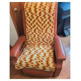 Niagara Therapy Recliner