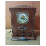 Thomas Collector's Radio