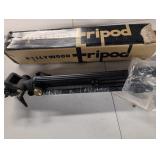 Hollywood Tripod Stand