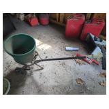 Push Broadcast Spreader