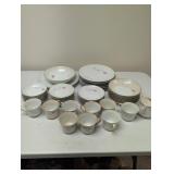Porcelain Dinnerware Set
