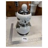 Penguin Cookie Jar