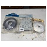 Bird Feeder Plates Set