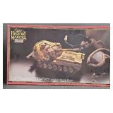 Revell 1/32 Self-Propelled Howitzer Model Kit #8625