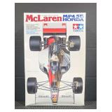 Tamiya 1/20 Grand Prix Collection McLaren MP4/5B Honda Model Kit 20026