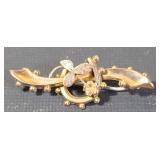 9K Horseshoe and Leaf Pin/Brooch - 0.9 Grams