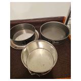 Three assorted springform pans