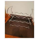 Metal wine rack