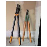 Two sets lopping shears