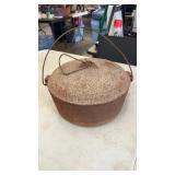 12" Cast Iron Dutch Oven
