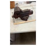 Craftsman 5 12" Heavy Duty Bench Vise