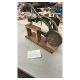 Hand Crank Leather Cobblers Sewing Machine