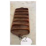 11 1/2" x 6ï¿½ Cast Iron Cornbread Pan