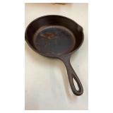 Lodge 8 1/2" Cast Iron Skillet