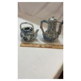 Blue & White Teapots or Creamers