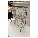 Metal Plant Stand