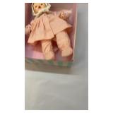12ï¿½ Madam Alexander Doll