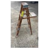 Werner 4 Foot Wooden Folding Stepladder