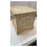 Cute Storage Box Trunk Chest
