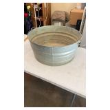 LARGE Galvanized Wash Tub Bucket